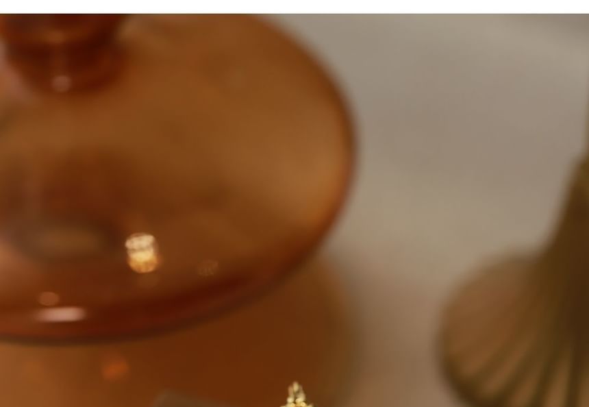 Flower Rhinestone Earring Huggie