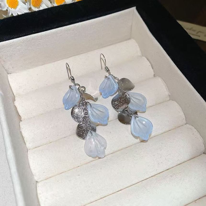 Hook Shell Fringed Drop Earring