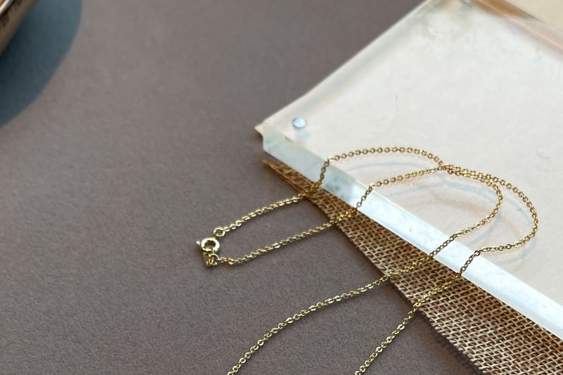 Halskette mit Strass-Anhänger