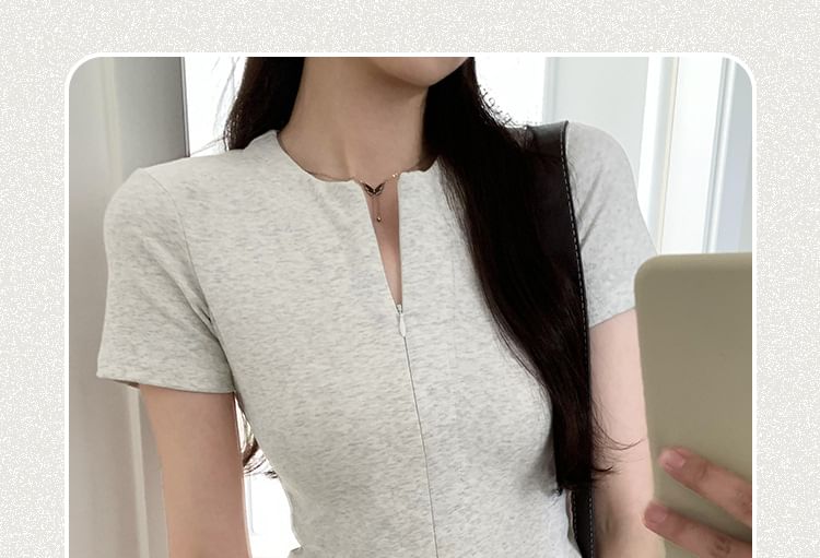 Knit Top Plain Zip-Up Short-Sleeve