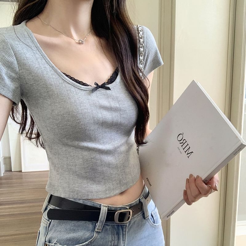 Scoop Top Sleeve Neck Trim Short Crop Lace