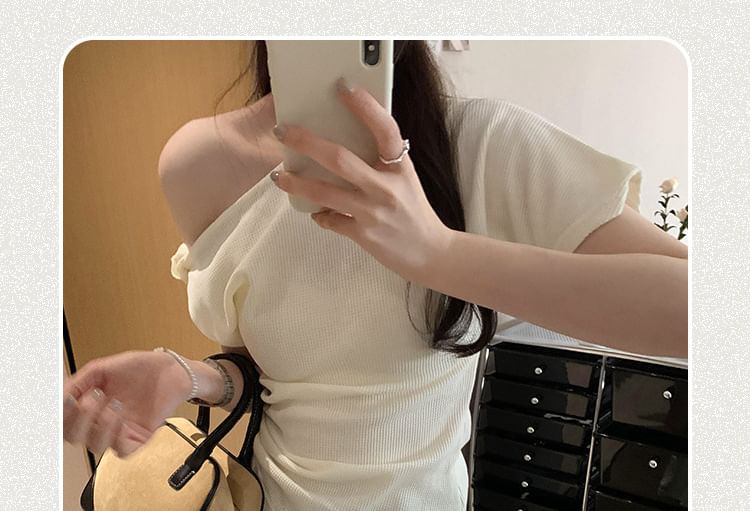 Asymmetrical Tee Plain Short-Sleeve