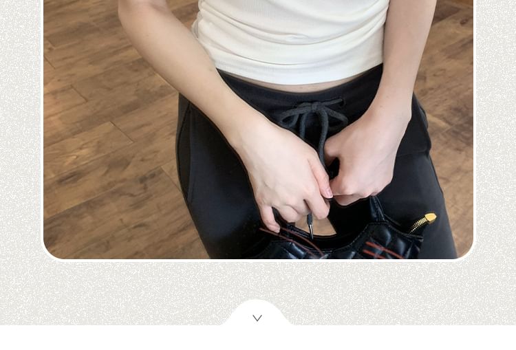 Short-Sleeve Off Top Twisted Shoulder Plain