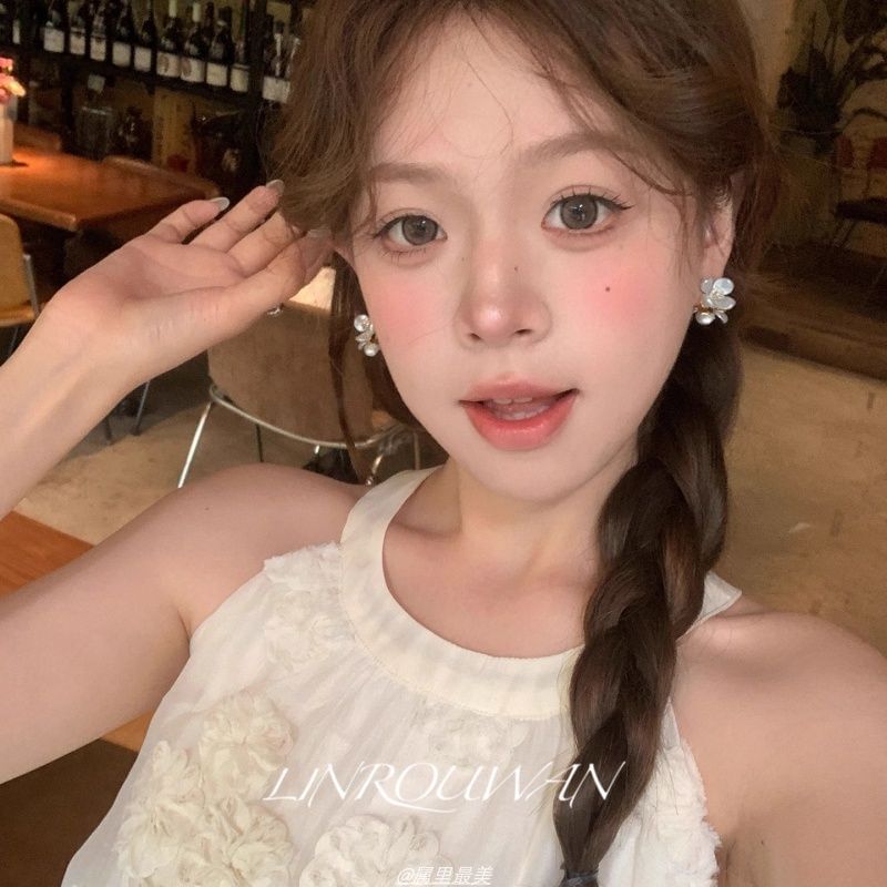 Acrylic Earring Alloy Floral Stud