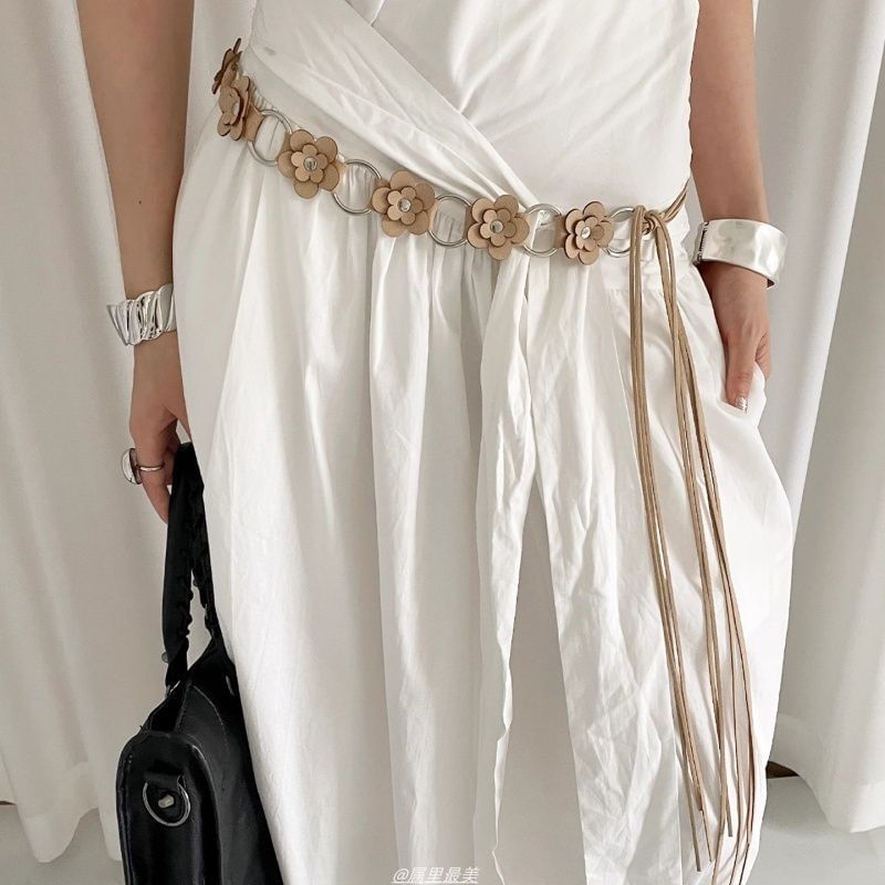 Faux Chain Floral Alloy Leather Waist