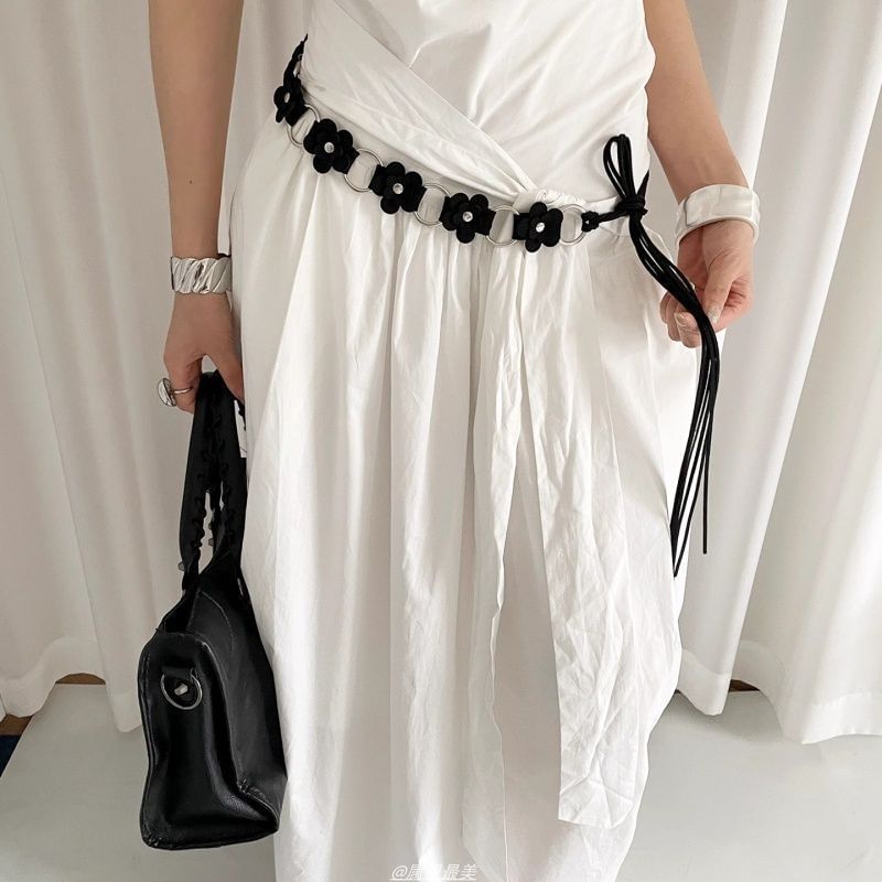 Faux Chain Floral Alloy Leather Waist