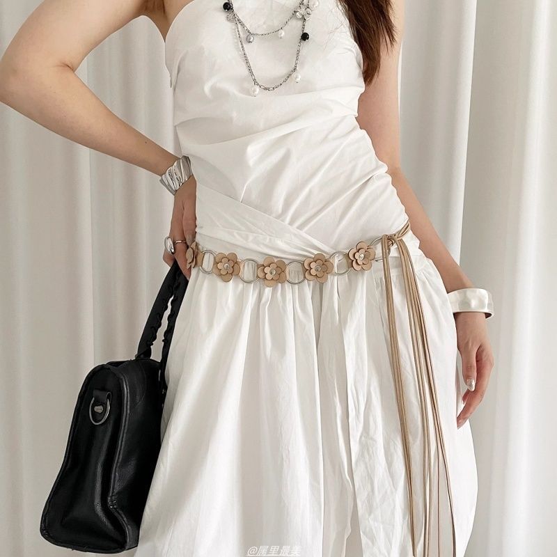 Faux Chain Floral Alloy Leather Waist
