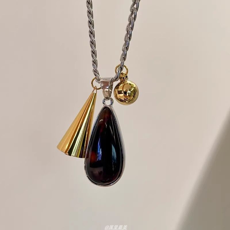 Chain Pendant Droplet Resin Cuban Necklace