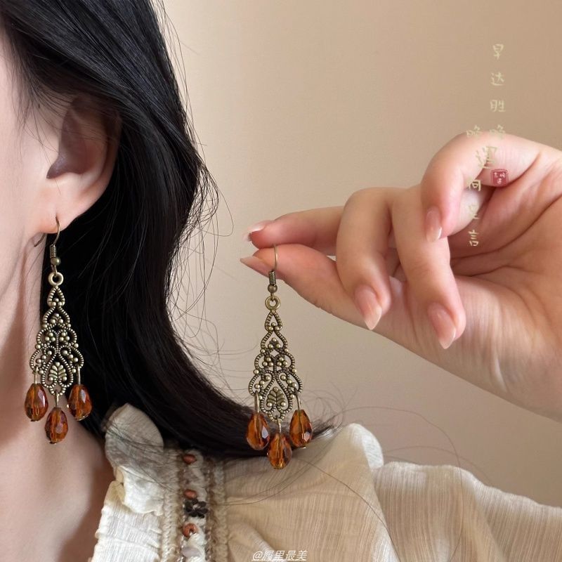 Chandelier Faux Gemstone Alloy Earring