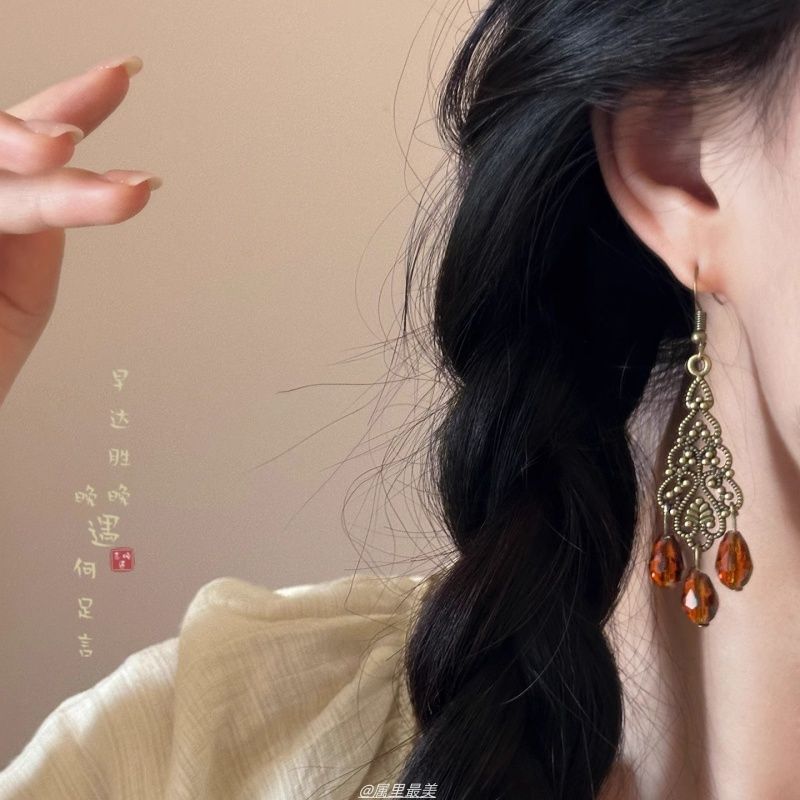 Chandelier Faux Gemstone Alloy Earring
