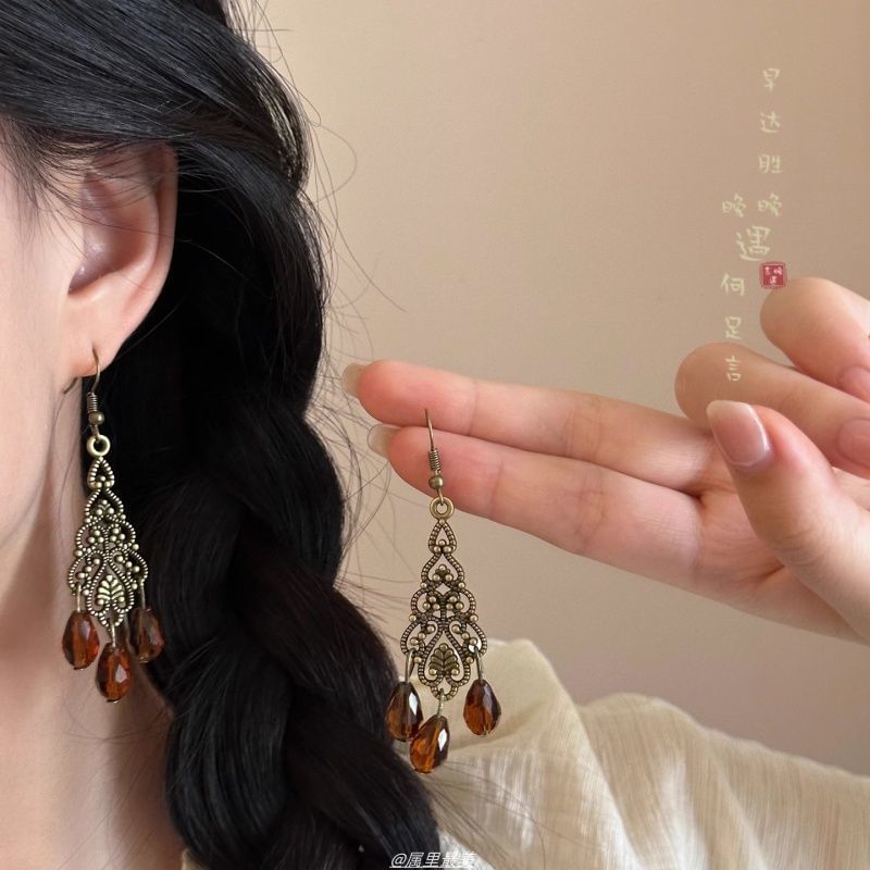 Chandelier Faux Gemstone Alloy Earring