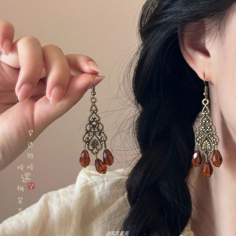 Chandelier Faux Gemstone Alloy Earring