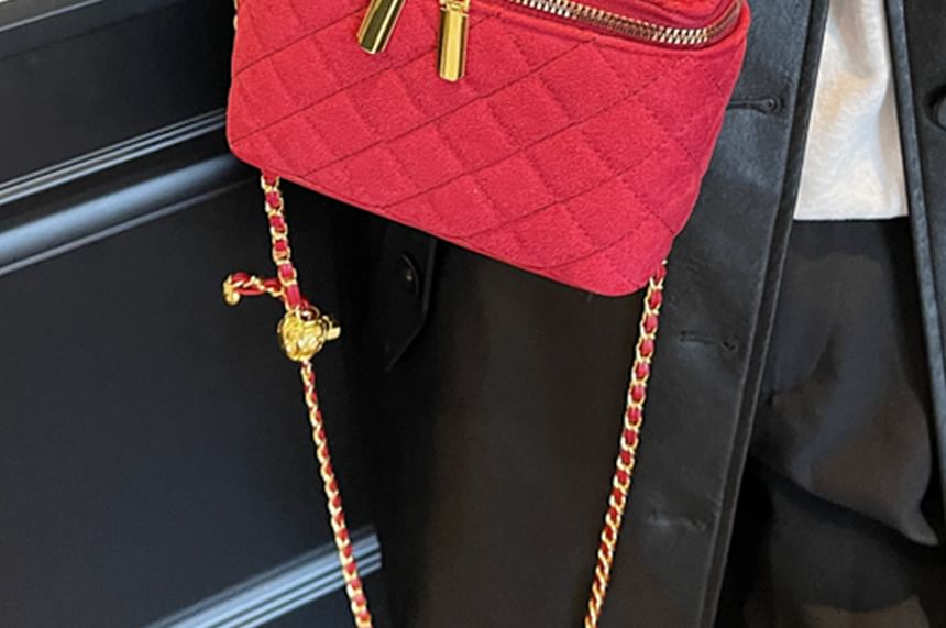 Leather Strap Quilted Crossbody Chain Faux Bag