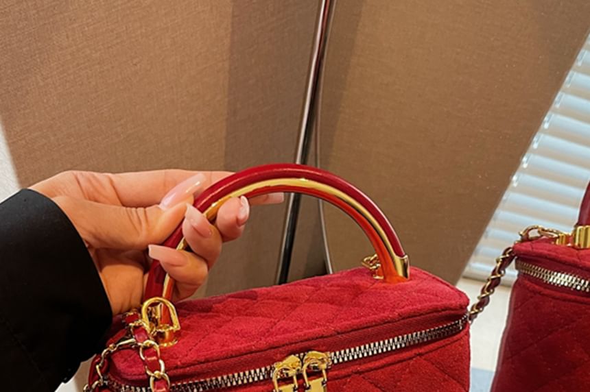 Leather Strap Quilted Crossbody Chain Faux Bag