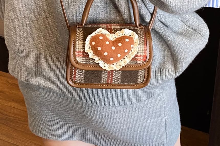 Bag Handle Heart Plaid Applique Crossbody Flap Top