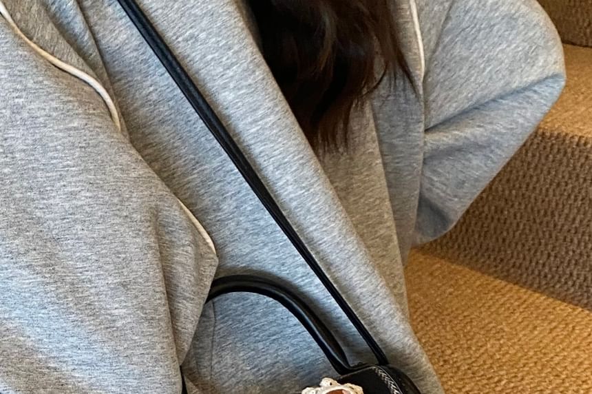 Bag Handle Heart Plaid Applique Crossbody Flap Top