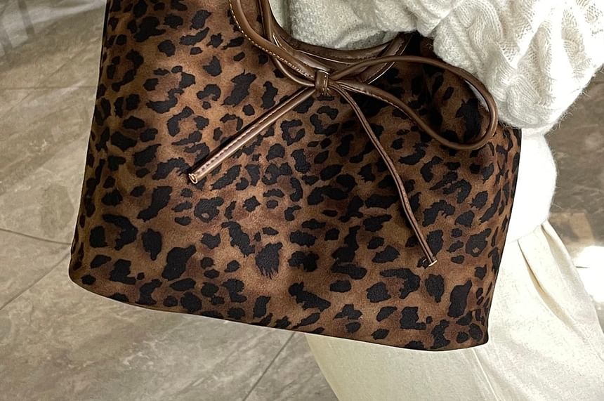 Bow Tote Leopard Bag Print