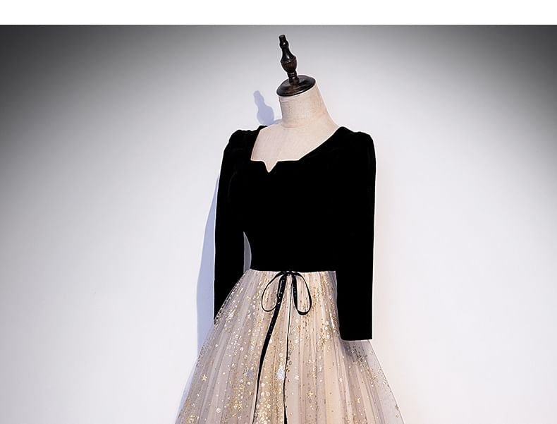 Neck Evening Mesh Panel / A-Line Gown Print Long-Sleeve Notch Short-Sleeve Star