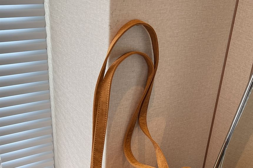Plain Faux Drawstring Suede Tote Bag