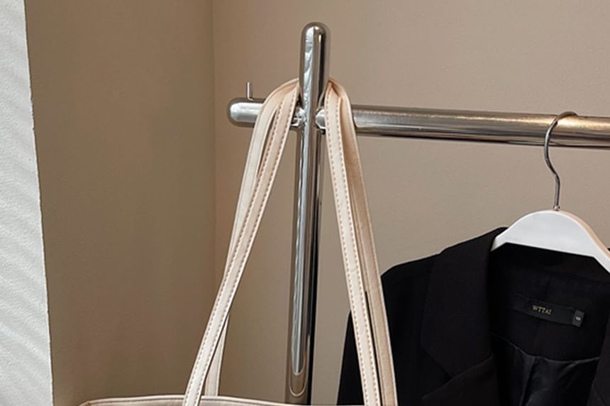 With Faux Plain Bag Tote Leather Charm