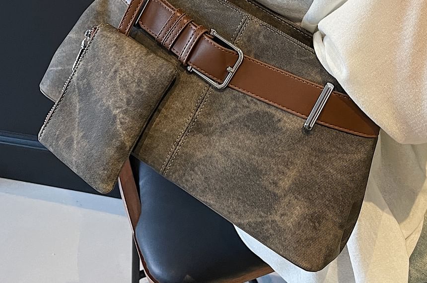 With Bag Pouch Belted Tote