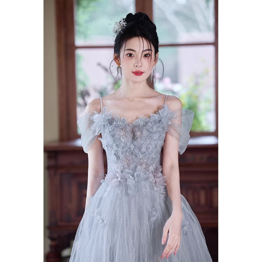 Strap A-Line Flower Mesh Gown Accent Evening Spaghetti