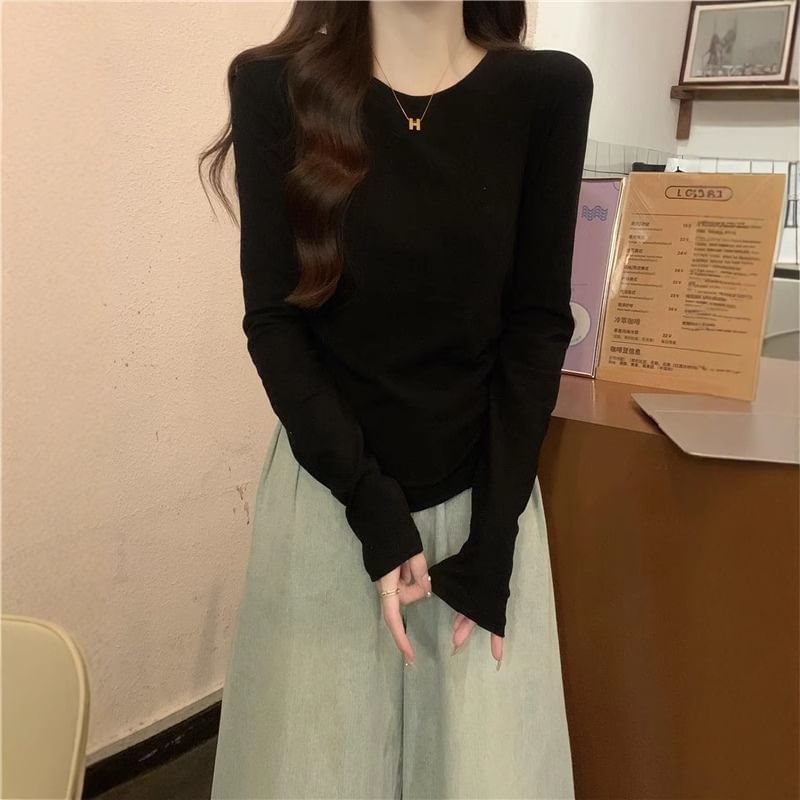 Ruched Plain Crew Neck Long-Sleeved Tee