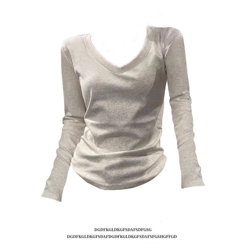 Plain V-Neck Long-Sleeved Tee