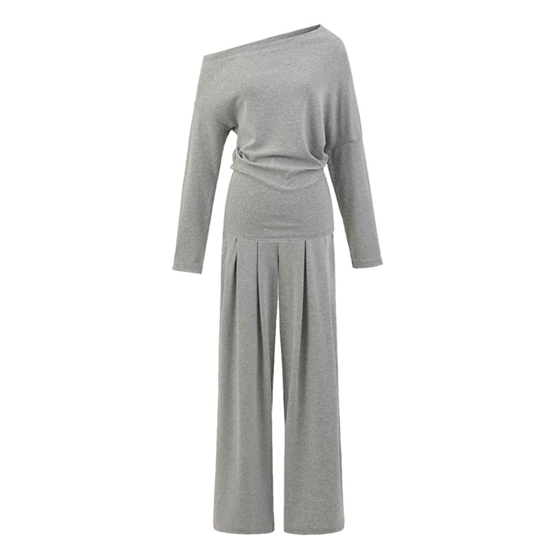 Off-Shoulder Asymmetric Neck Long-Sleeved Tee