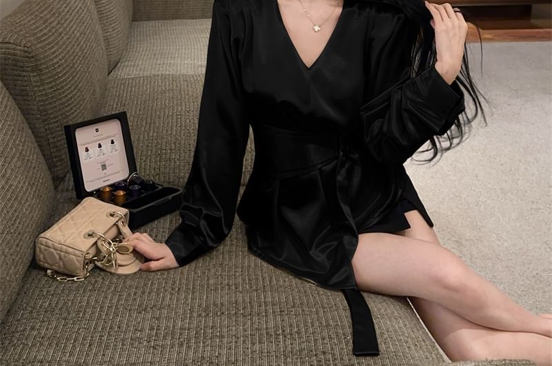 Asymmetric Plain V-Neck Long-Sleeved Blouse Set with Belt