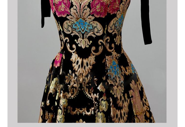 Sleeveless Floral A-Line Evening Print Gown