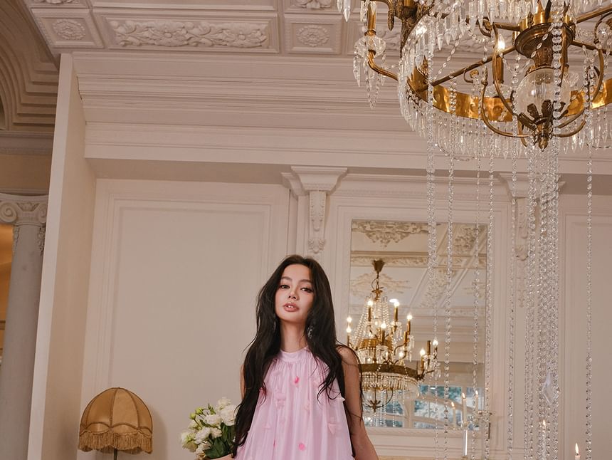 Accent Mesh Floral Gown Sleeveless Evening A-Line