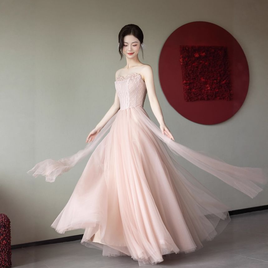 Strapless Evening Gown A-Line Lace