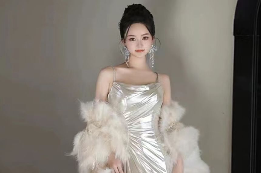 Set A-Line Spaghetti Metallic Gown Strap Plain / Shawl Evening Fluffy Ruched