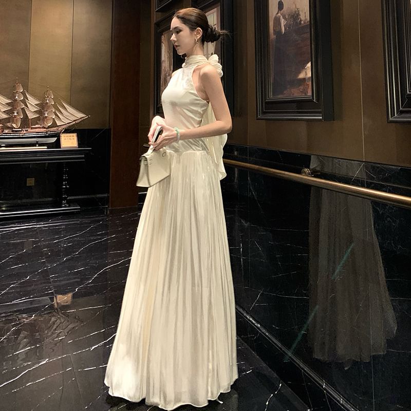 Gown Sleeveless Tie-Neck Evening Plain Halter A-Line