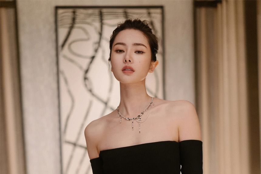 Plain Off-Shoulder Sheath Gown Long-Sleeve Evening