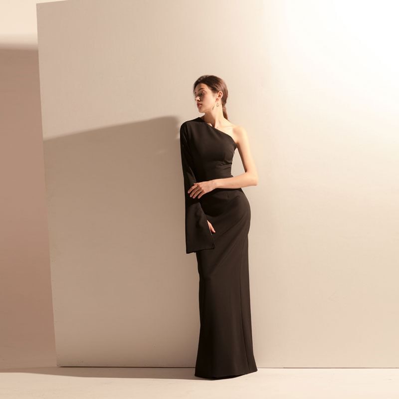 Sheath Long-Sleeve Gown Evening Plain One-Shoulder