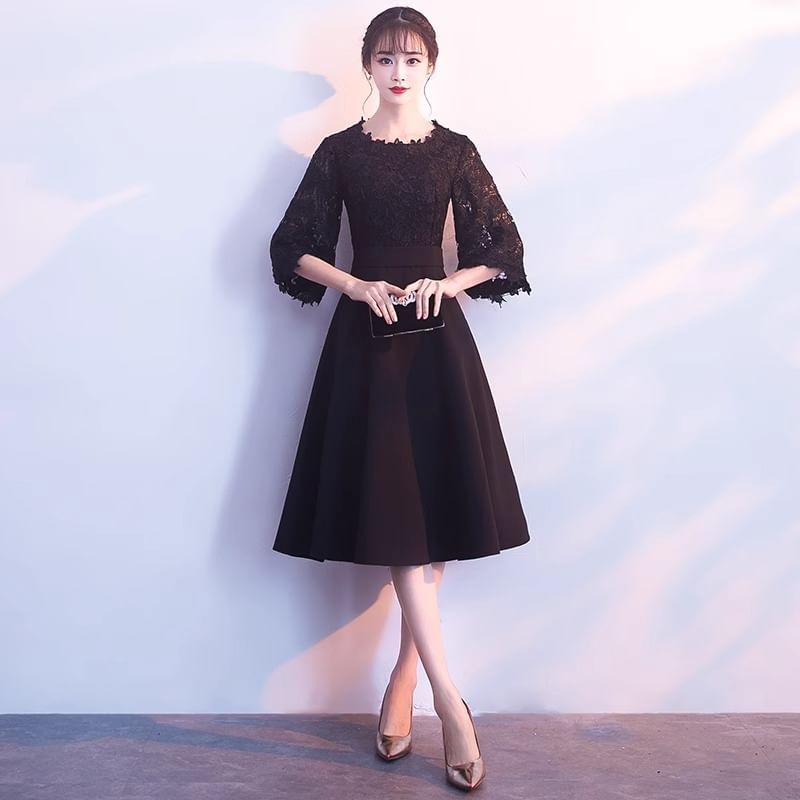 Dress A-Line Plain / Neck Lace Round Evening Cocktail Elbow Panel Midi Sleeve Gown