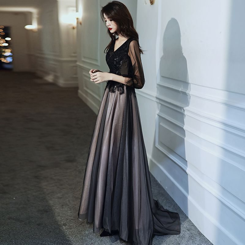 Mesh Evening V-Neck A-Line Gown