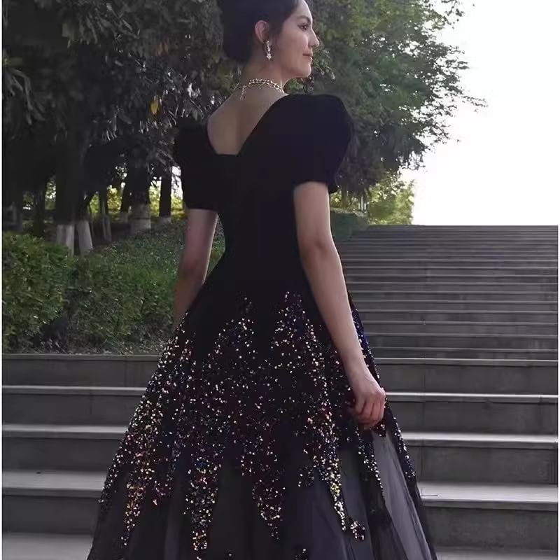 Evening Puff-Sleeve V-Neck Sequin Gown A-Line