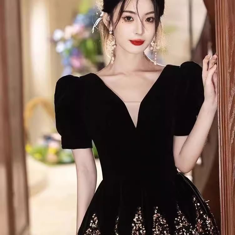 Evening Puff-Sleeve V-Neck Sequin Gown A-Line