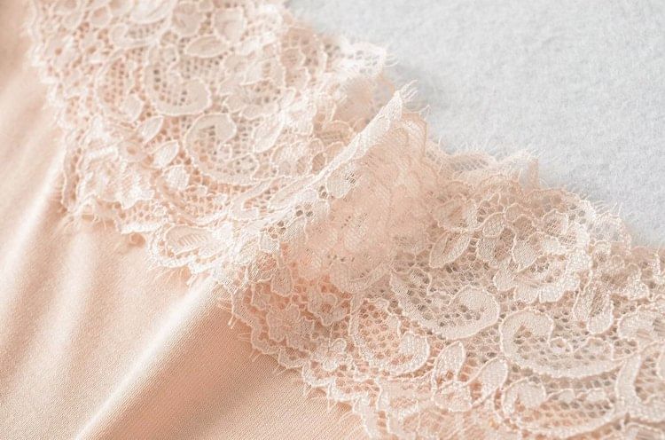 Lace-Trim Off-Shoulder Plain 3/4-Sleeved Crop Tee
