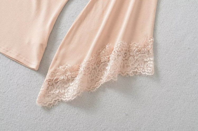 Lace-Trim Off-Shoulder Plain 3/4-Sleeved Crop Tee