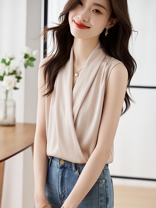 V-Neck Sleeveless Simple Blouse