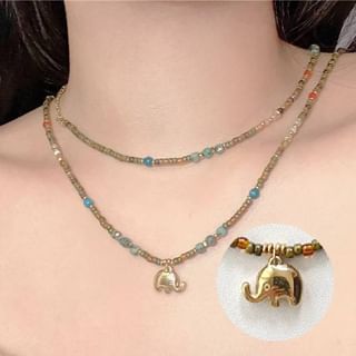Elephant / Necklace Beaded