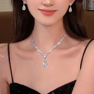 Earring / CZ Pendant Drop Necklace Set