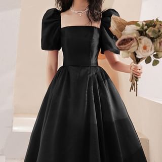 Square Evening Maxi Gown A-Line Neck Sleeve Plain Puff
