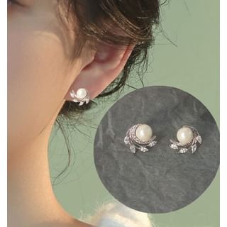 Pearl Clip On Faux Earring / Rhinestone Stud