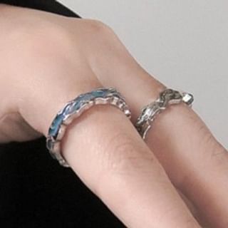 Metal Ring Geometric