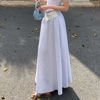 High Neckline A-Line Two-Piece / Maxi Waist Striped Sweetheart Cutout Mock Top Camisole Crop Skirt